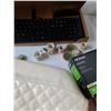 Image 9 : Keyboard/Mouse, Untested Lightbulbs,  Purse, (3) Saucers, Assorted Misc