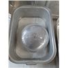 Image 3 : Metal Roasting Pan Set, Pickup Preferred