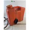 Image 5 : Wajax Liquid Canister with Sieve and Hand Pump, Pickup Only