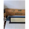 Image 2 : *Da-Lite Projection Screen No Shipping