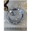 Image 2 : 60" x 80" White Oval Table Cover, Metal Plate, Taylor Weather Device