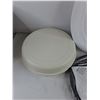Image 2 : (2) Oval Serving Platters, Tupperware Chip & Dip Plate, Thermal Gravy/Sauce Keeper, Misc