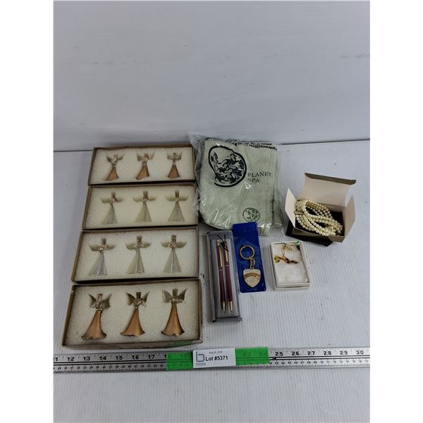 Angel Ornaments, Venezia Key Chain, Pens, Planet Spa Towel, Earrings & Bracelet