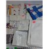 Image 4 : Vintage Tablecloths, Runners, Misc