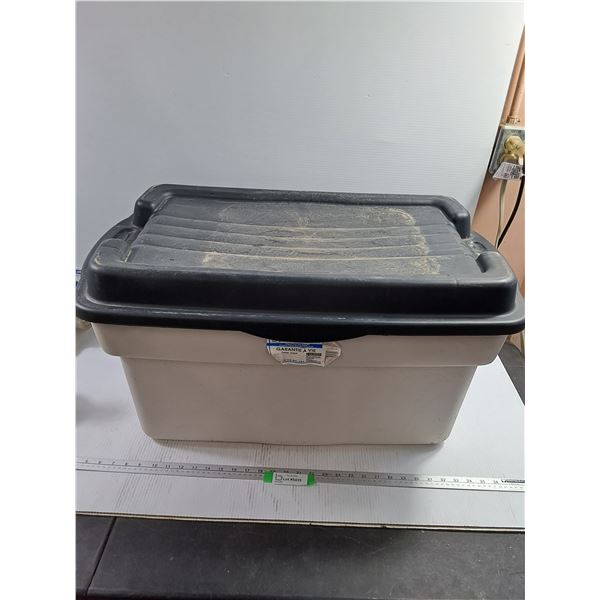 ** Rubbermaid Hinged Plastic Storage Tote (32x20x17"), Pickup Only