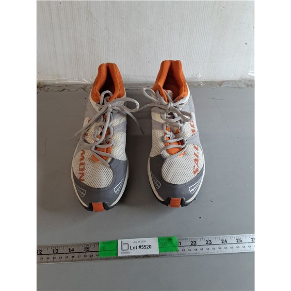 Men's Salomon Runners-11