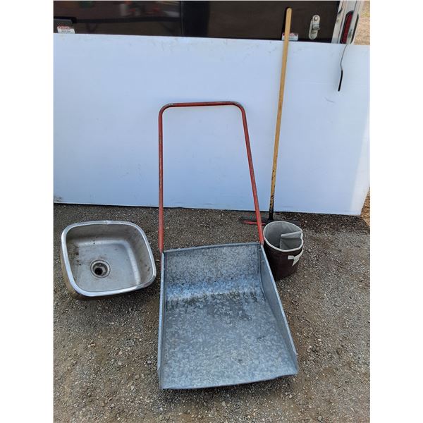 **Snow Scoop, Metal Sink, Squeegee, Misc,PICKUP ONLY