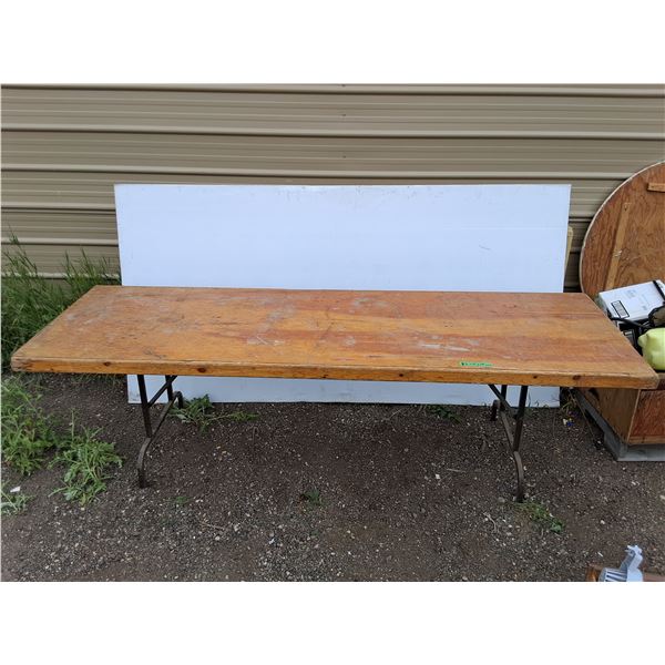 ***Wooden Table , PICKUP ONLY