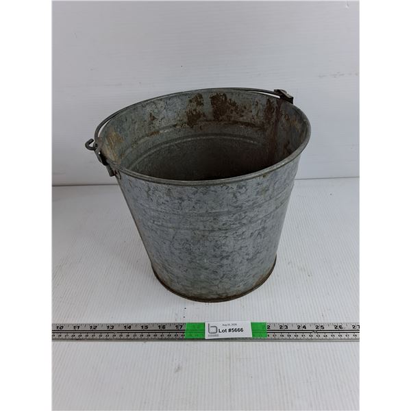 Galvanized Bucket, Pickup Preferred