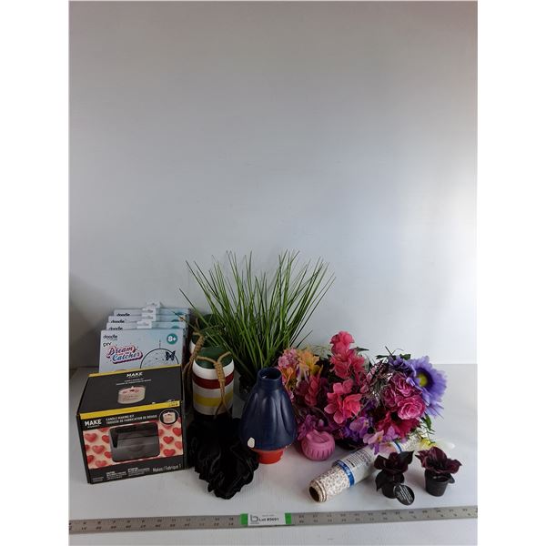 Candle Making Kit, (4) DIY Dream Catchers, Fake Flowers, Drawer Liner, Vase 8", Misc
