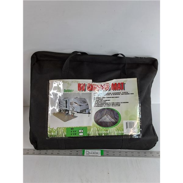 RC Ground Mat & Carry Case 8ftx 5ft - Proof, UV Resistant - Consigner States Used One Season