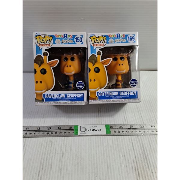 (2) POP Figurines-Ravenclaw Geoffrey and Gryffindor Geoffrey