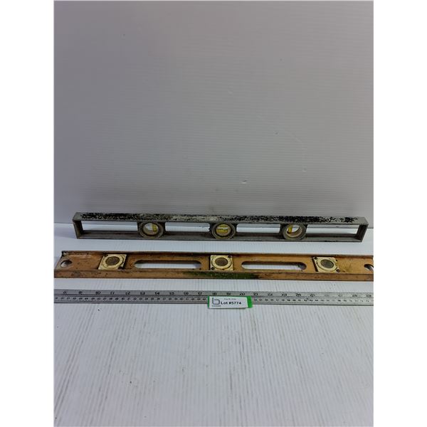2 Levels - 24" Long