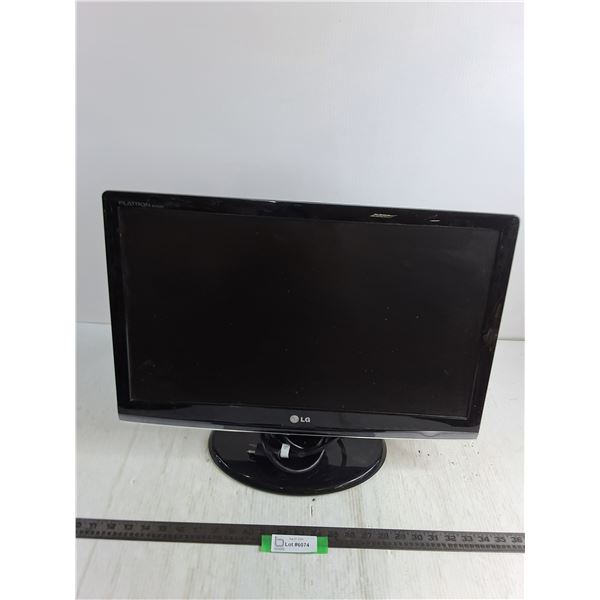 LG Flatron W2453V LCD 24" TV - Tested, No Remote