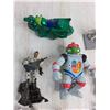 Image 2 : Assorted Action Figures & Vehicles