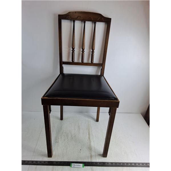 Leg-o-Matic Folding Dining Chair