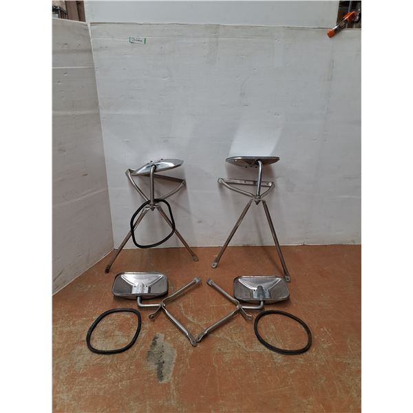*Vintage GM Truck Towing/Camper Mirrors, Mounting Arm, Rubber Gaskets ( as is, cannot ship)