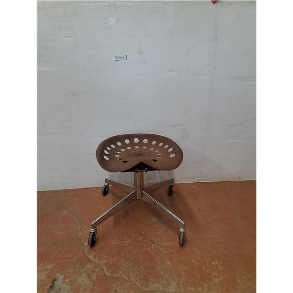 *Industrial-Style Rolling Shop Stool 14"x18"x18" (as is, cannot ship)