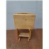 Image 6 : *Four Collapsible Side Tables With An Upright Storage Rack 15"x19"x27" ( as is, cannot ship)