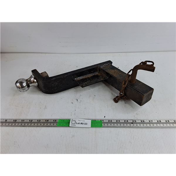 Trailer Hitch with 2" Ball, Pickup Preferred