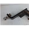 Image 2 : Trailer Hitch with 2" Ball, Pickup Preferred