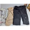 Image 4 : Assorted Clothes & Lululemon Leggings - Size S -M
