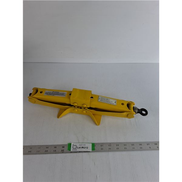 2 Ton Scissor Jack Min Height 4 1/4" Max Height 13.5", Pickup Only