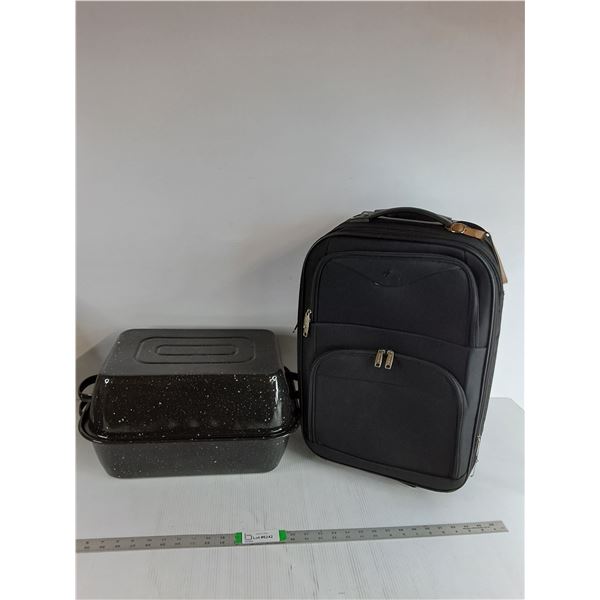 Roasting Pot 17.5"x13"x10", Suitcase 20.5"x15"x7 "