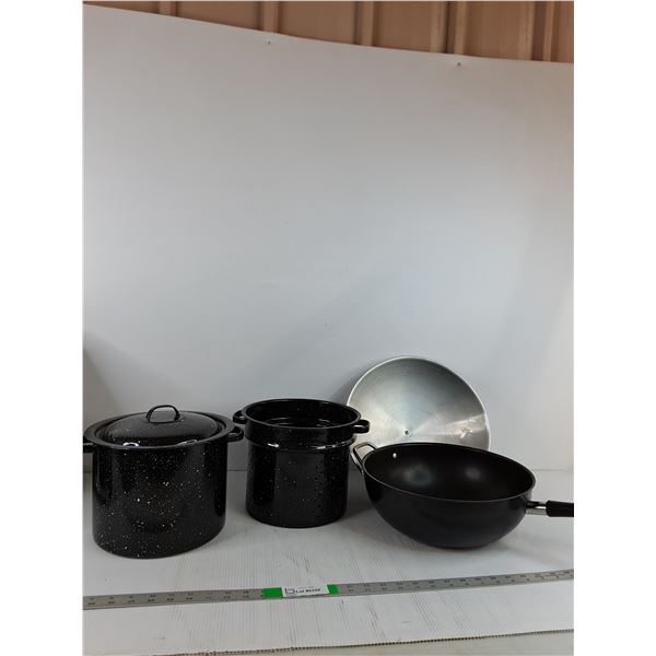 Black Speckled Enamel Pasta Pots, Non-Stick Wok Pan ( as is)