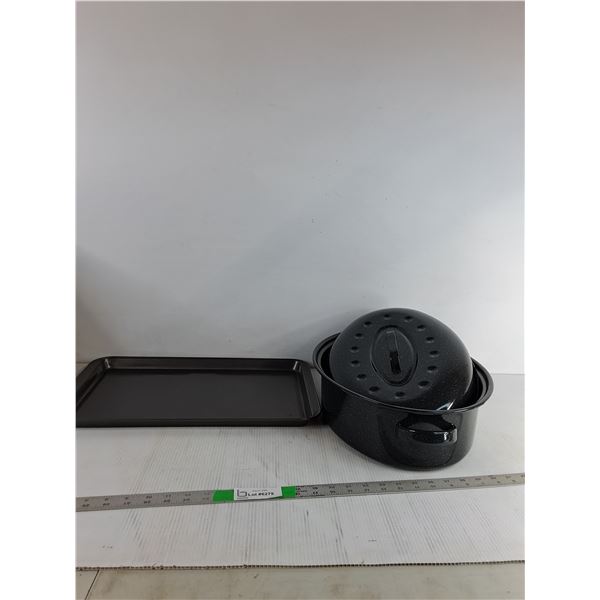 Cookie Sheet, Black Roaster Pan ( as is)