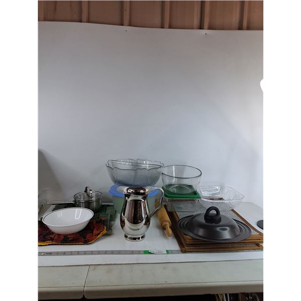 *Glass Bowls, Pitcher, Pot, Placemats, Tupperware, Misc