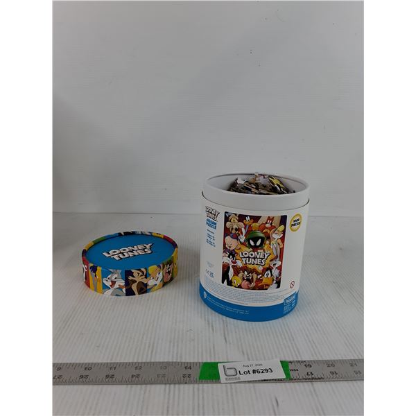 Looney Tunes Puzzle Pieces ( as is)