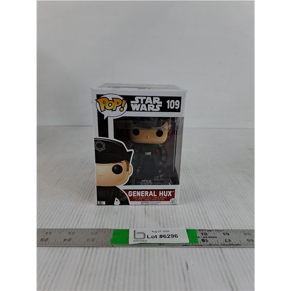 Star Wars Figurine 109 General Hux ( as is, cannot authenticate)