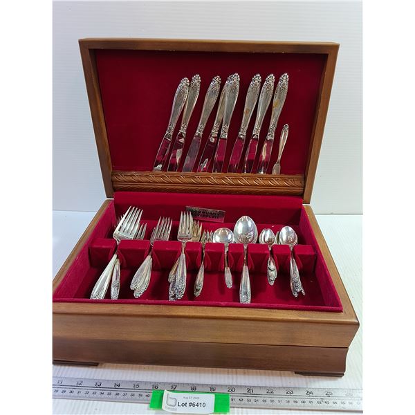 Silverware Set in Wooden Box