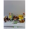 Image 1 : Assorted Salt/Pepper Shakers and Figures