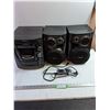Image 1 : Panasonic Stereo System with Speakers - Not Working
