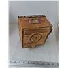 Image 4 : Ceramic Gingerbread House Cookie Jar