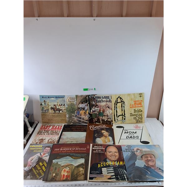 (12) Vinyl Records, Gaby Haas, Wilf Carter, Carlton Showband, Charles Magnante, Connie Francis