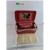 Image 1 : Red Makeup/Jewelry Samsonite Case