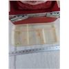 Image 2 : Red Makeup/Jewelry Samsonite Case