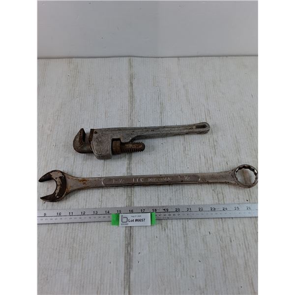 Drop Forged Combination Wrench 1- 1/2 , 14  Pipe Wrench