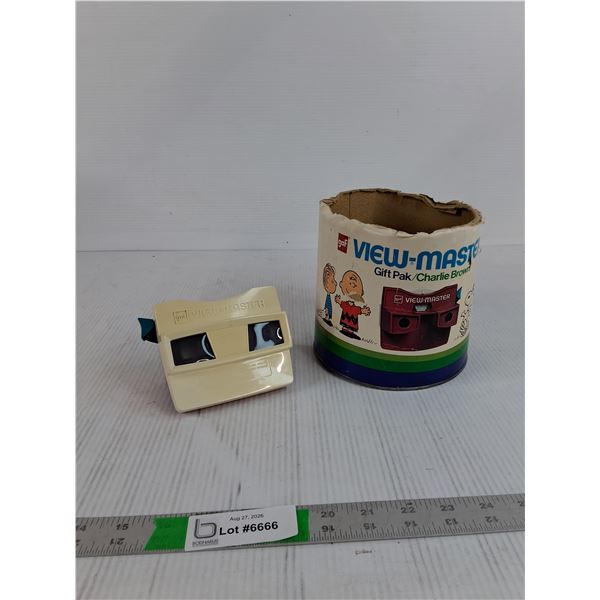 Vintage Red GAF View-Master 3D Stereoscopic Viewer