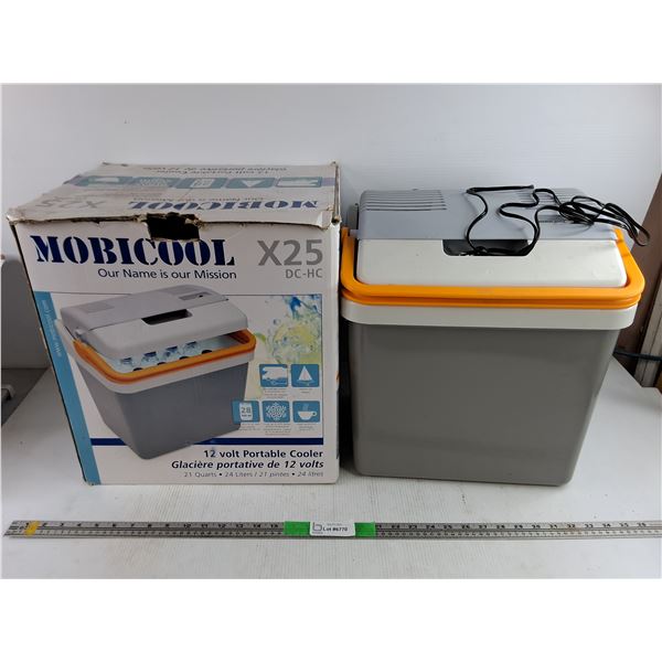 Mobicool 12V Portable Cooler - As Is, Pickup Preferred