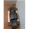 Image 3 : 5th Wheel Hitch Assembly 40" ( as is, cannot ship)