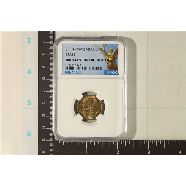 1954-69MO MEXICO BRASS 5 CENT NGC BRILLIANT UNC