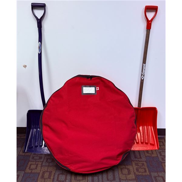 Garant Blue and Red Snow Shovels with Artificial Wreath in Storage Bag