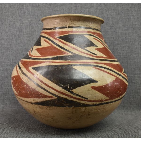 CASAS GRANDES POTTERY JAR
