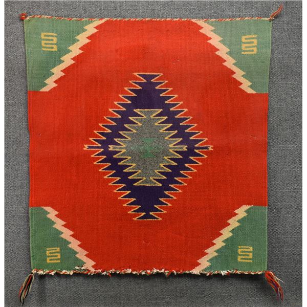 NAVAJO GERMAN TOWN TEXTILE