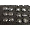 Image 5 : NAVAJO BUTTON COVERS