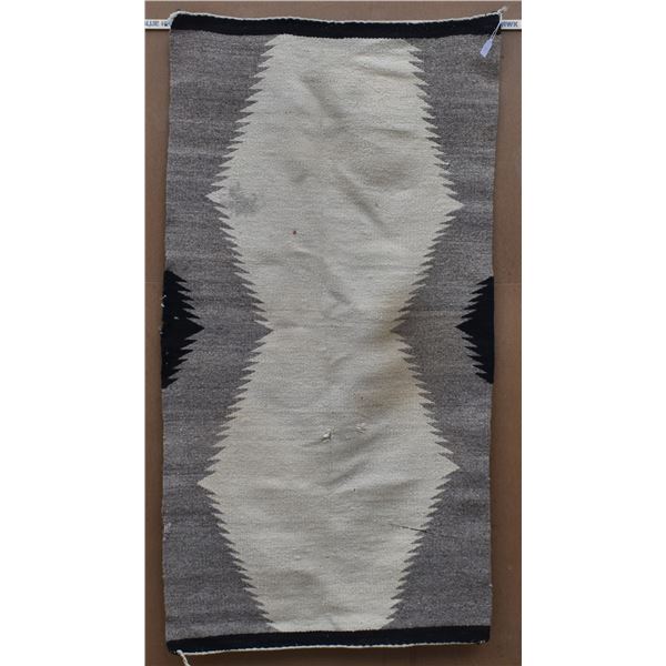 NAVAJO TEXTILE